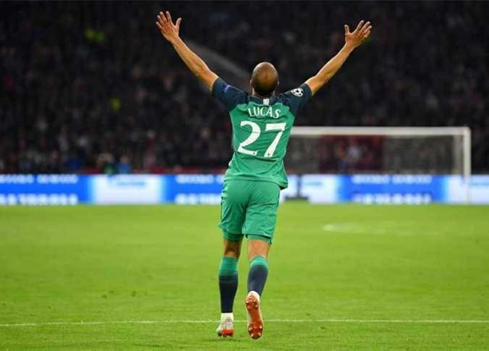 النادي الأهلي يفتح خط مفاوضات مع لوكاس مورا لدعم صفوفه في الصيف 2 خط مفاوضات مع لوكاس