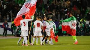 إيران