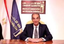 وزير الاتصالات