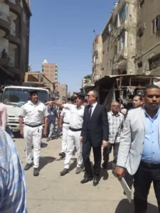 بالصور..مدير أمن سوهاج يقود حملة مكبرة بشوارع طهطا لتحقيق الانضباط. 4 اللواء احمد عبداللظيف